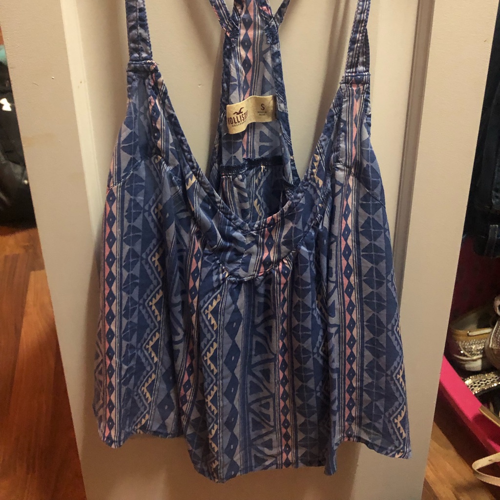 Hollister Crop Top